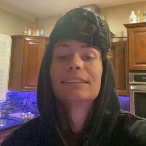 Meet your Posher, Henry